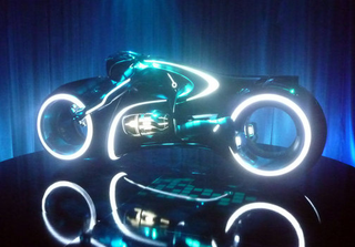 Illustration for article titled A Visit To Flynn's Arcade, The Home of Tron